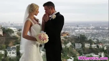 Después de la boda disfrutan de su primer polvo como matrimonio