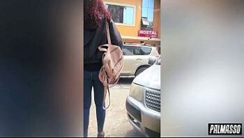 Madurita con culazo follando en casa con su nuevo amante