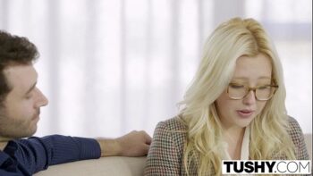 TUSHY Primer anal para la rubia Samantha Rone